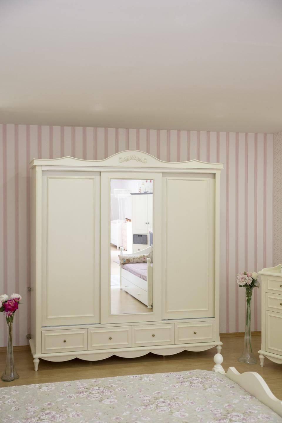 Rosa Genç Odası - 5