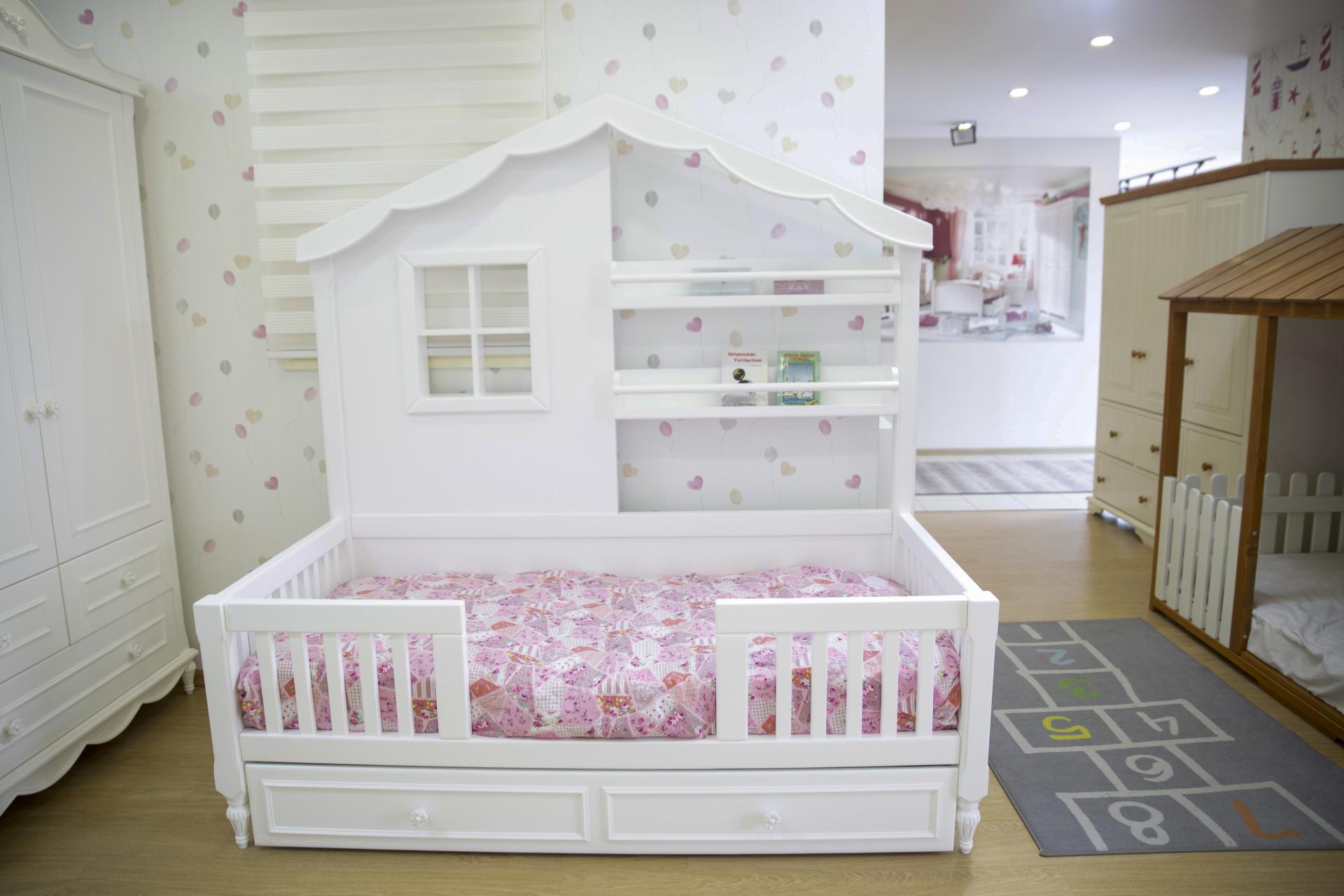 Rose Montessori Çocuk Odası